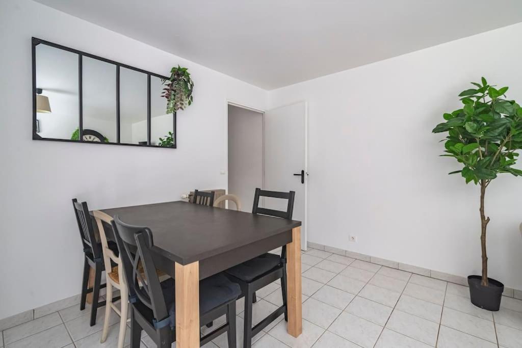 Apartamento Logis Du Lys Boult-sur-Suippe Exterior foto